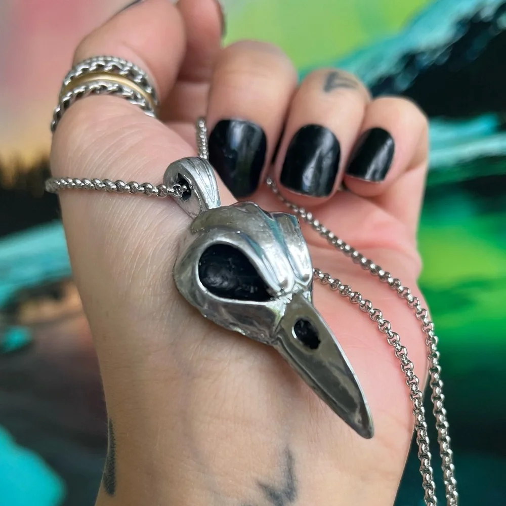 Handmade resin crow raven bird skull necklace (stainless steel chain ) boho goth - Picture 3 of 13